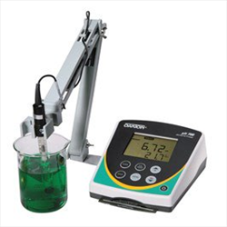 pH 700 Meter with DJ Refillabe Electrode, ATC, Stand, & NIST Traceable Calibration Report WD-35419-11 Oakton