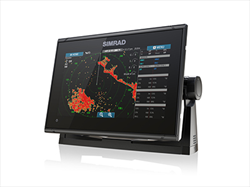 GO9 XSE with TotalScan Transducer and Basemap Simrad yachting