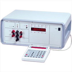 Multifunction calibrator C101 Calmet