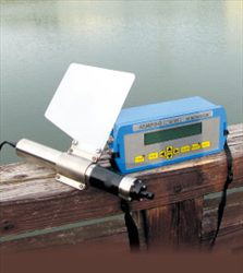 Thiết bị đo hướng và tốc độ dòng chảy điện từ hiển thị trực tiếp, kèm đầu đo nhiệt độ và độ sâu AEM213-D
